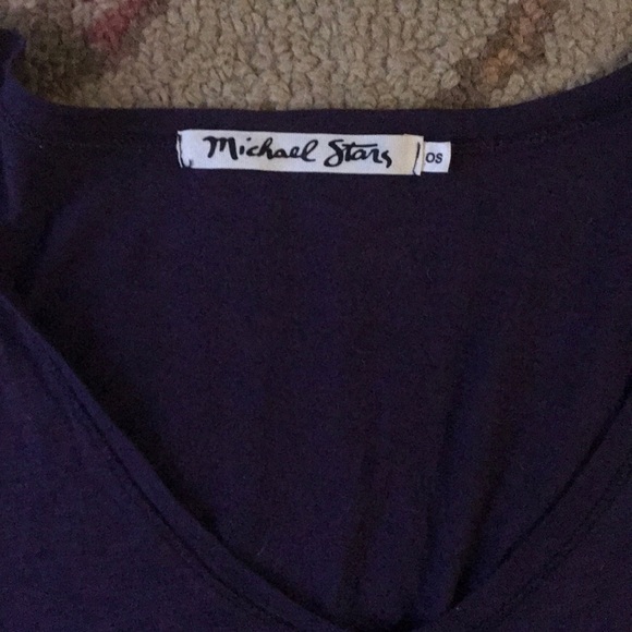 Michael stars t! - Picture 2 of 2